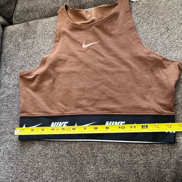 Nike tight fit women’s size medium sports top with tape band signature lettering - Picture 8 of 8